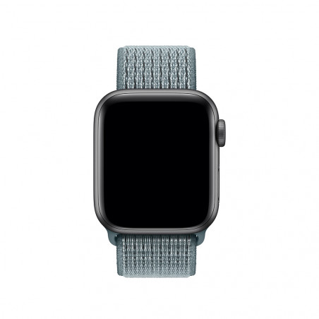Nike Sport Loop